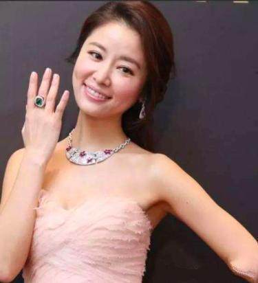 林心如为女儿买3亿元珠宝,林心如花3亿元买珠宝给女儿