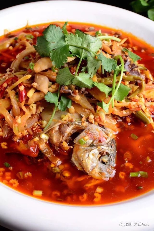 最有情怀的川味菜,又香又辣下饭的辣子鸡
