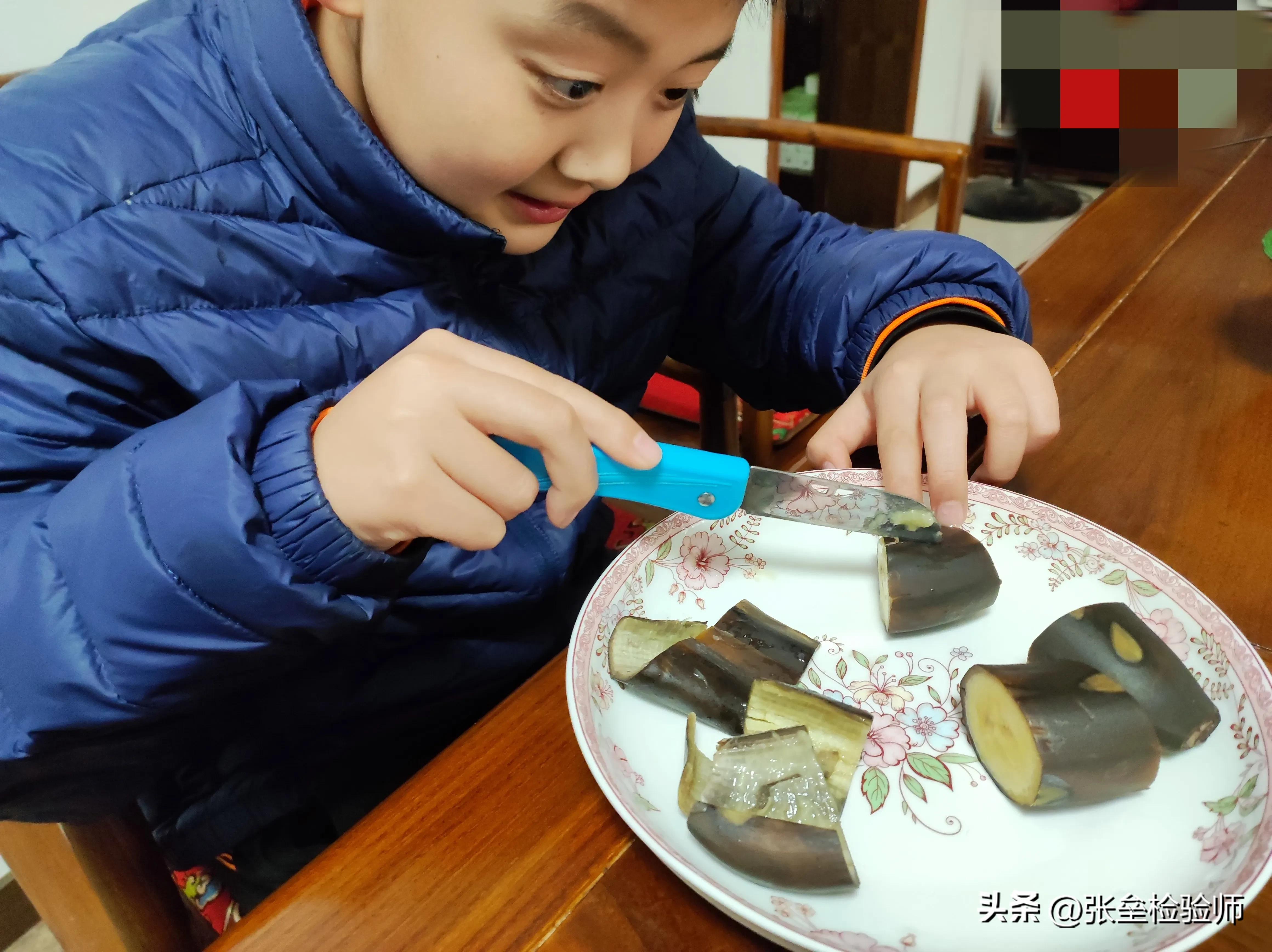 小孩感染新冠10多天了还没转阴,新冠感染小孩治愈全过程