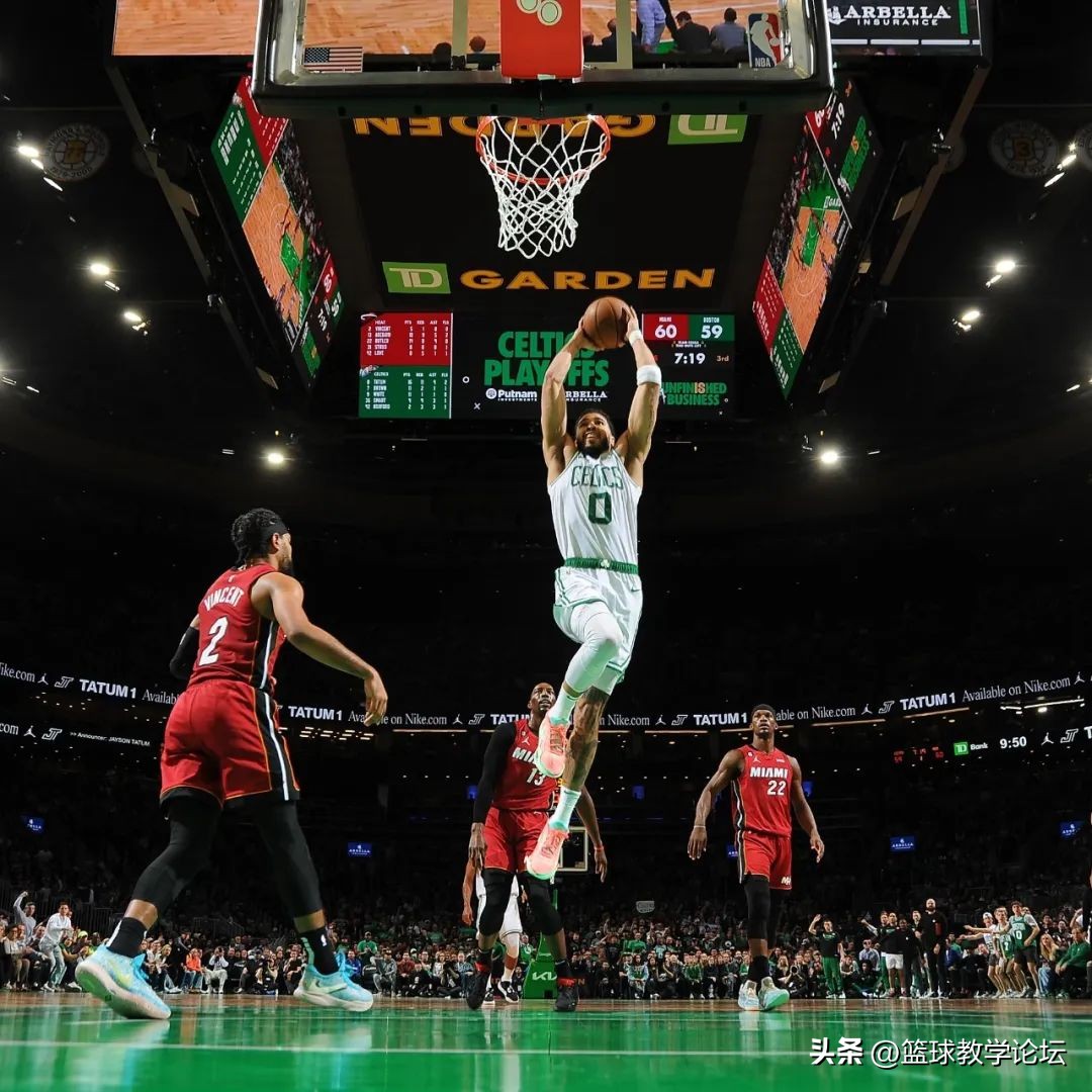 客场2比0！打服全世界！24-9，这就是激怒巴特勒的后果