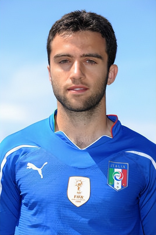 世界十大足球球星,世界足坛十大帅哥排行