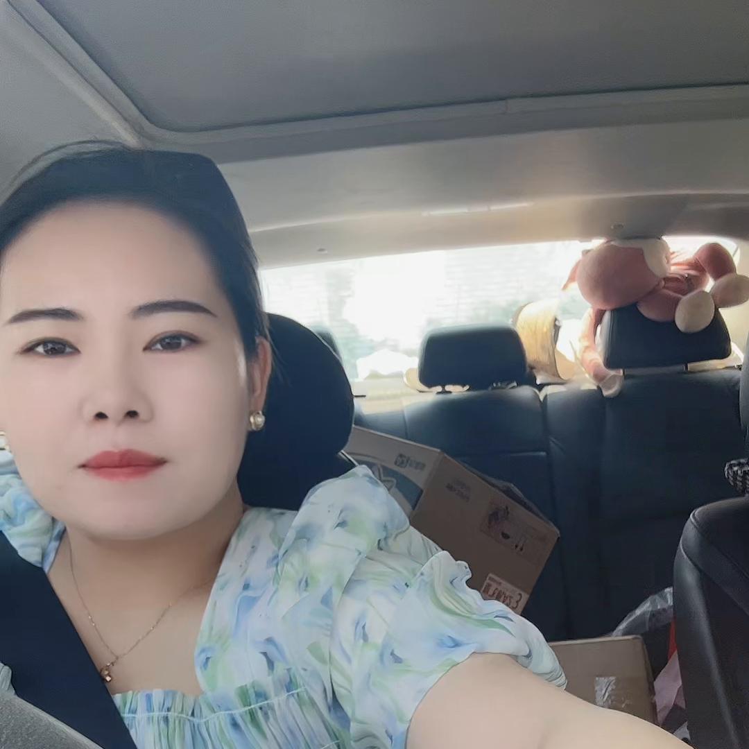 现在千万不要跨行业，留在自己的行业里深扎吧姊妹们！#保...