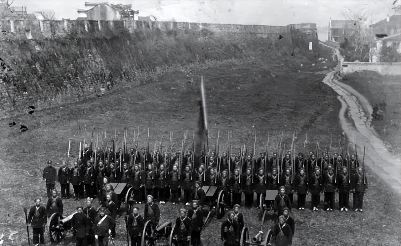 晚清名臣左宗棠的功绩,左宗棠对近代版图完整有贡献吗