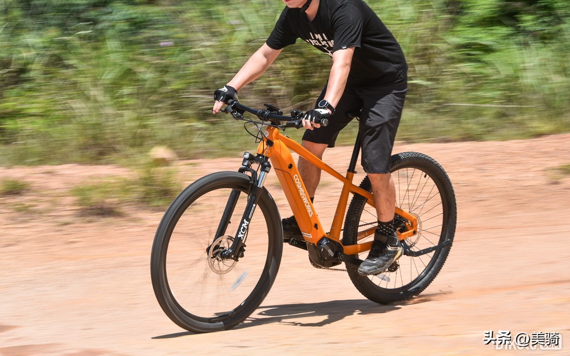 全能巡洋舰,4.0陆地巡洋舰车评