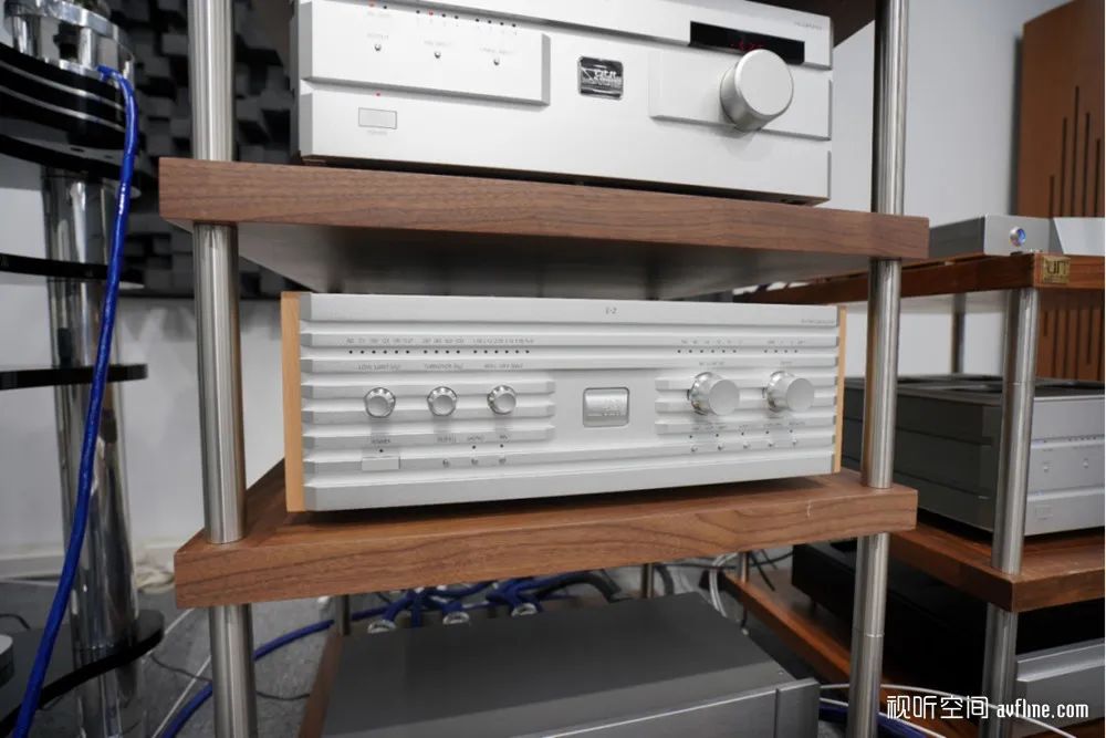 鍙戠儳澶у笀鎺㈠簵,浼楄揪褰遍煶