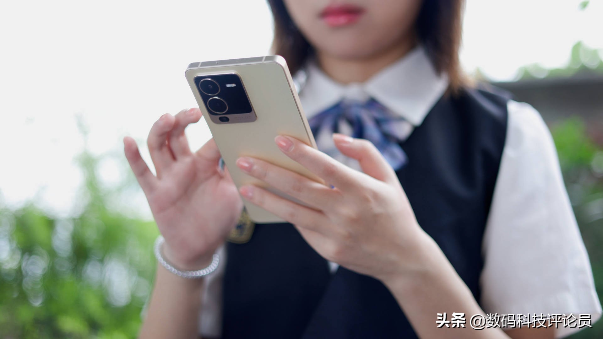 vivos15是用的骁龙870巅峰版吗,vivos15骁龙870巅峰版与普通版