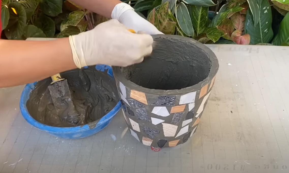 家庭可以用水泥花盆种花吗,在家种花什么花盆最好看