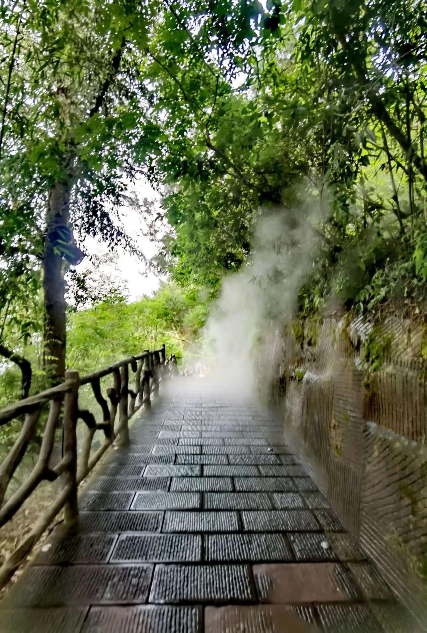 花山谜窟探谜之洞,花山谜窟拍照