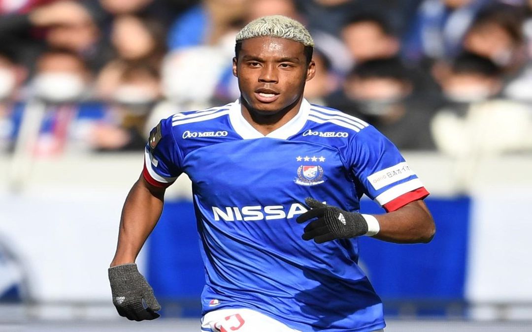 五大联赛效力的日本球员,日本联赛球员年薪排行