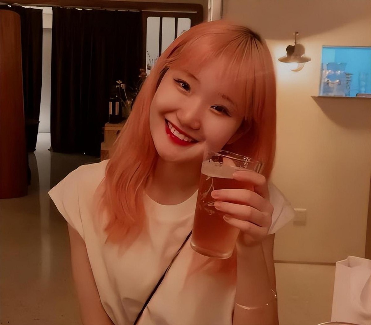 陪酒女也能当硕士？一个“黄谣”验证了人性究竟有多险恶