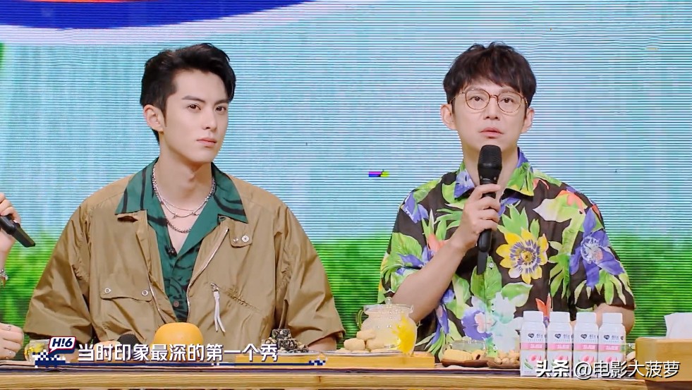 同样跟王鹤棣一起参与综艺的艺人,王鹤棣和周杰伦为什么是一个保镖