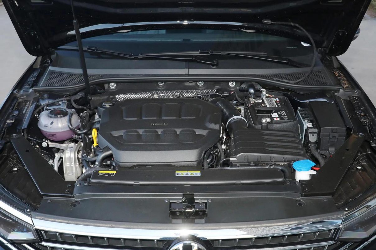 省油空间大好看的5万8万轿车推荐,手握15万买车这3款轿车首选