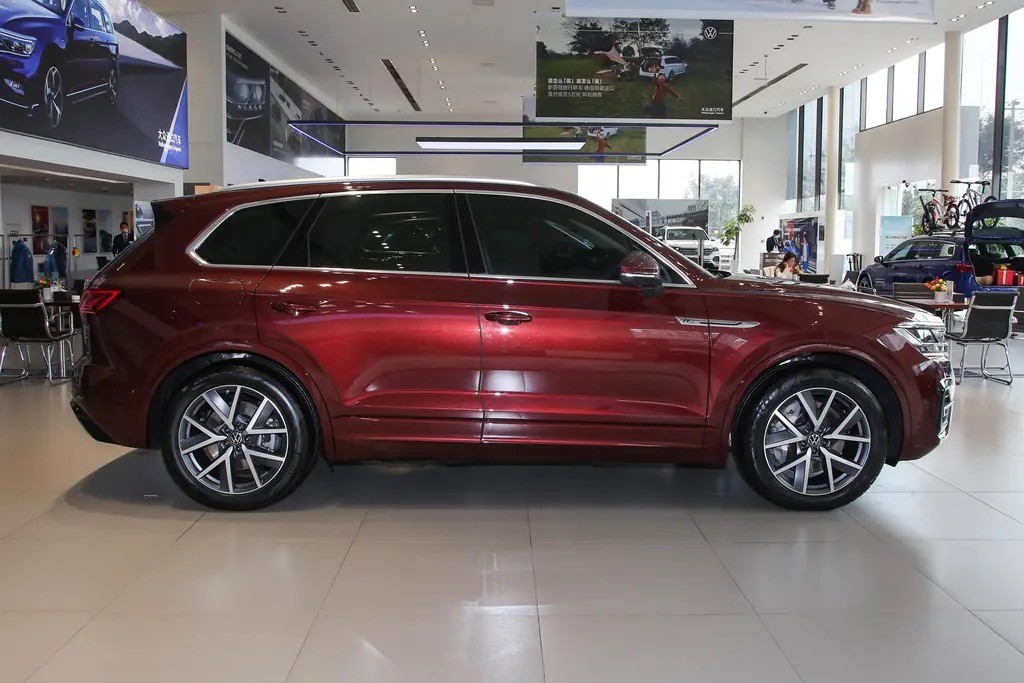 大众途锐和保时捷卡宴,大众途锐和保时捷卡宴和奥迪q7