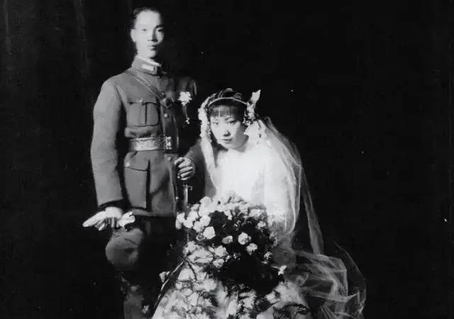 “四再”教育法：一名*官高**六个子女全部留学，且有四名博士的秘诀