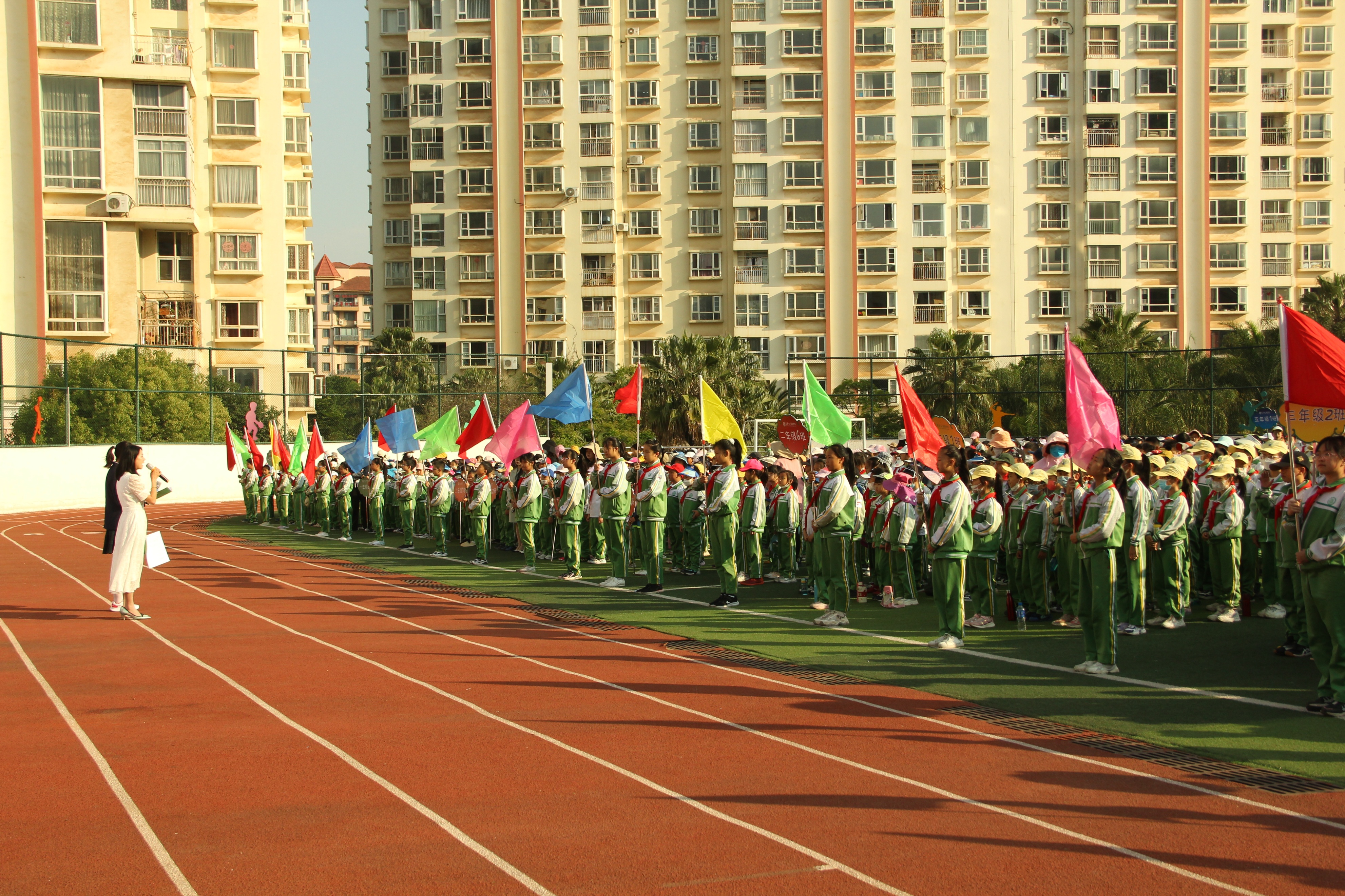 体育强国梦芳草少年行:昆明芳草地国际学校启动体育文化节