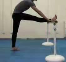 跑步踝关节疼痛与臀部有关,跑步膝盖疼踝关节疼