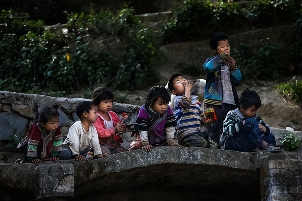 关于留守儿童心理问题的解决方法,留守儿童可能会造成什么影响