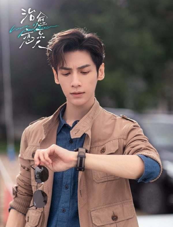 《罕病少女》：外科医生因爱成痴，逆袭治愈系恋人