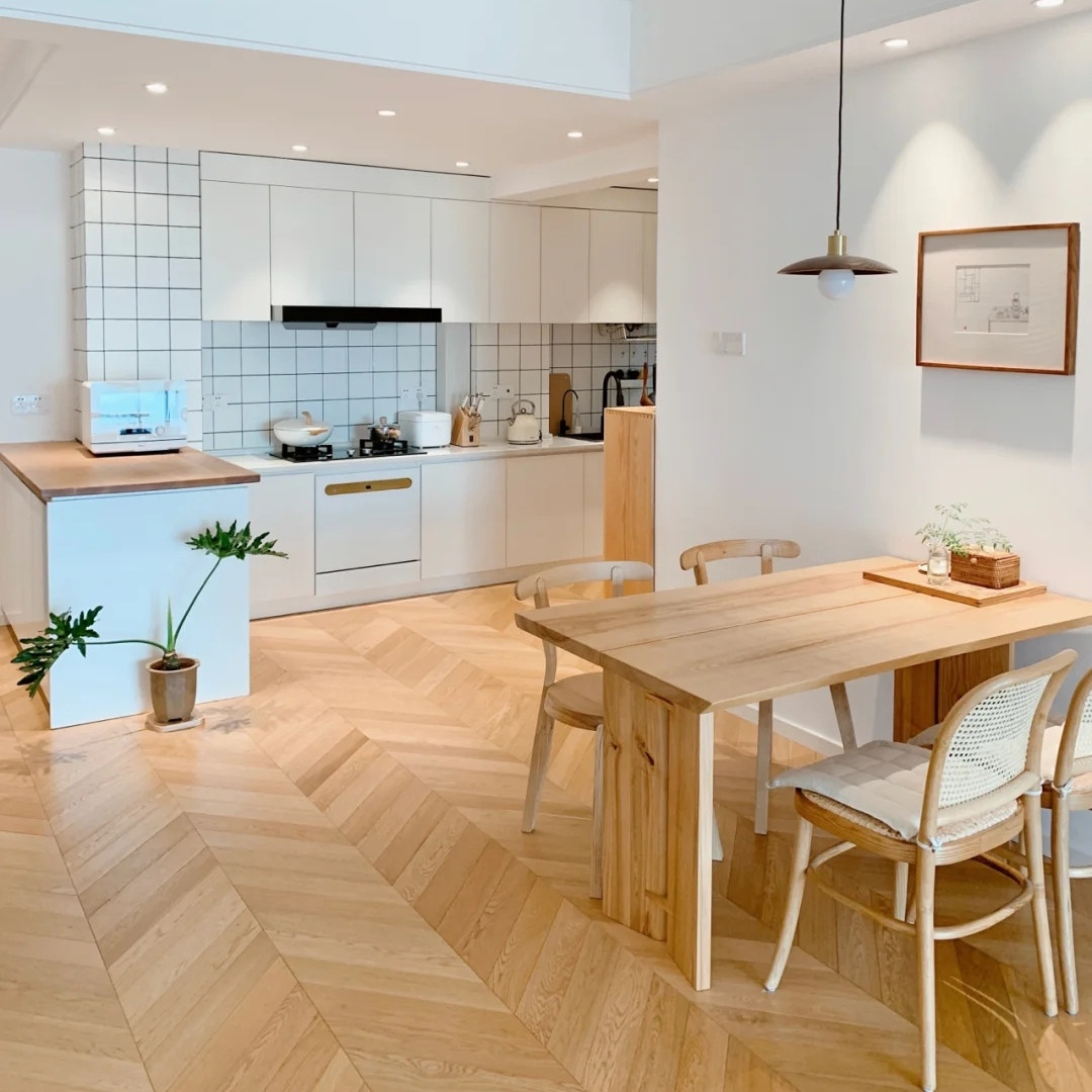 卧室地面铺地板好还是瓷砖好,装修地面除了瓷砖和地板还有什么