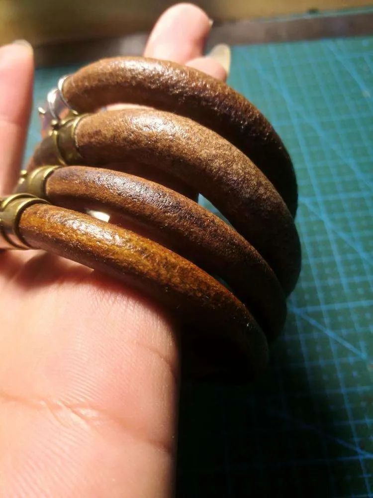 哪种手串更容易上包浆,手串包浆香味少