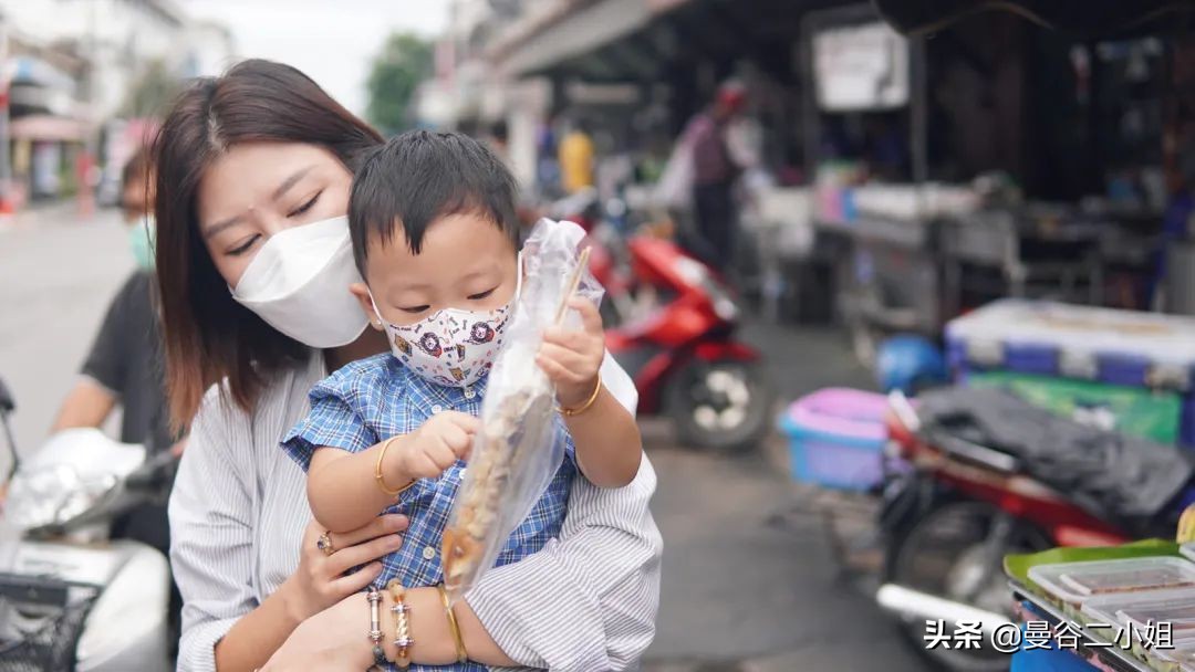 泰国疫情夜市地摊,泰国路边摊的疫情