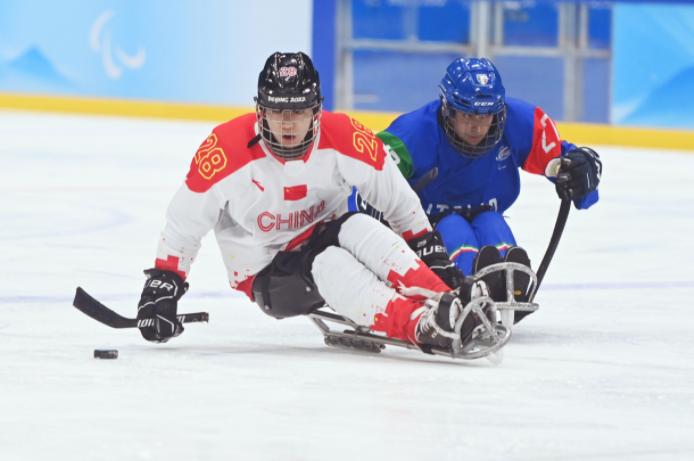 残奥运动员心路历程,为冬残奥运动员们喝彩女声