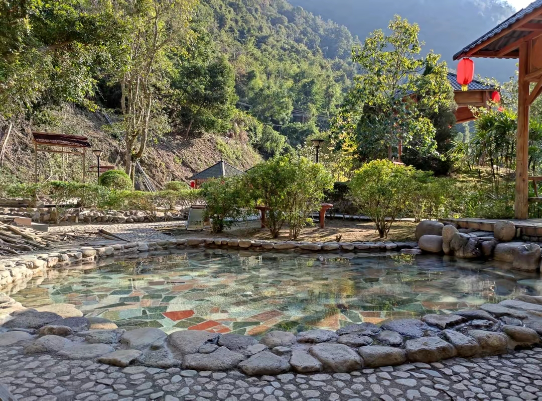 广东温泉宾馆温泉介绍,广东温泉酒店的温泉哪几家是真的