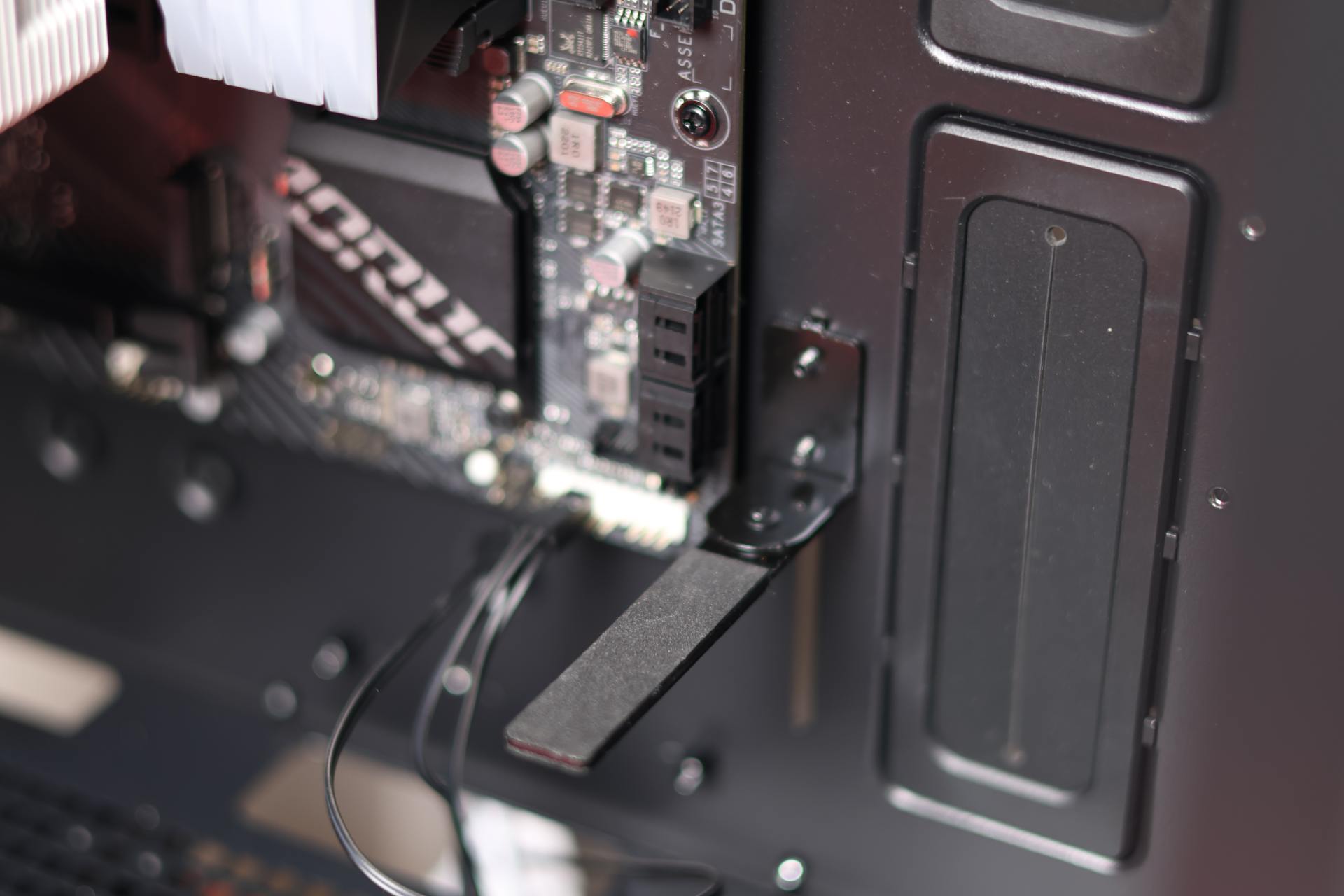 九州风神ch510机箱,九州风神魔方h110机箱