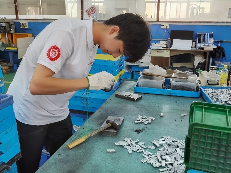 鍗庣喌姘㈣兘,鍗庣喌鑳芥簮