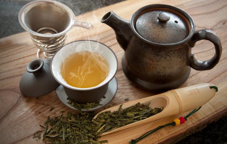 干燥上火喝什么降火茶最好,冬季降火降燥喝什么茶最好