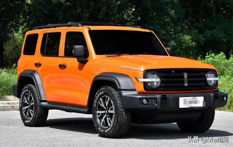 长城坦克300城市版对比越野版油耗,坦克300跑高速100公里油耗几升