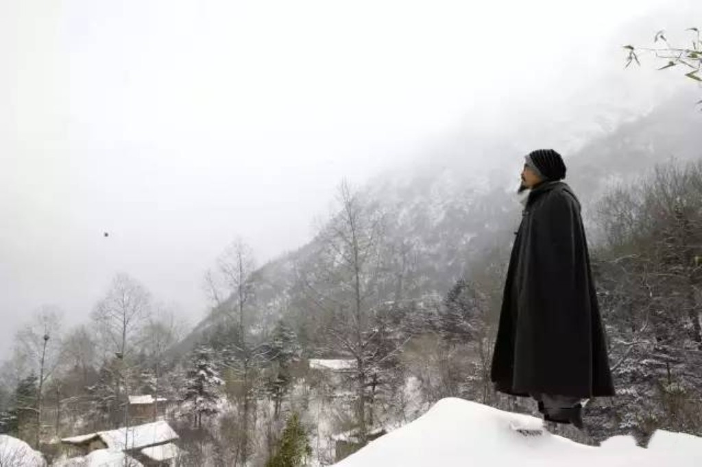 男人放弃千亿资产一心向佛,广东男子放弃百万年薪出家