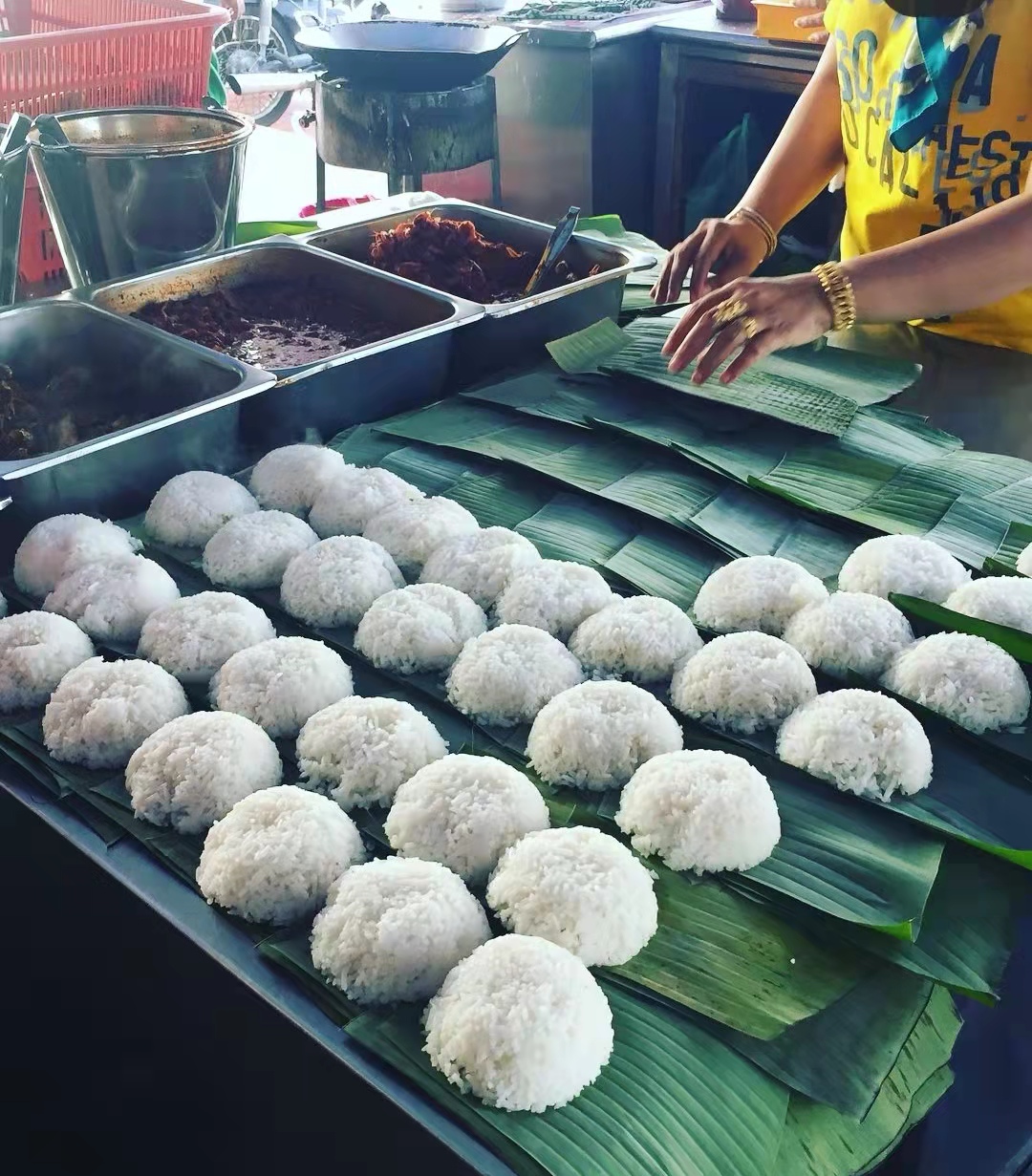马来西亚最具特色的菜是,马来西亚国菜是什么