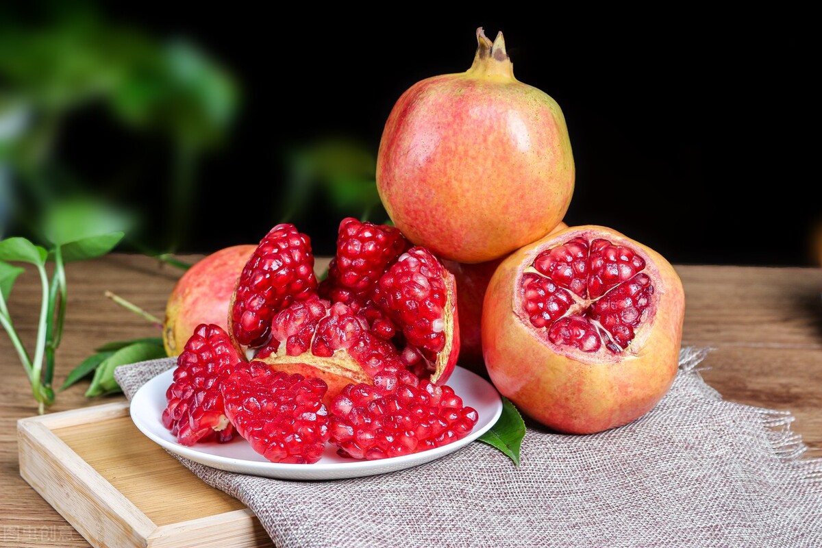 十大养肠胃食物平时要多吃,哪些食物对肠胃有帮助