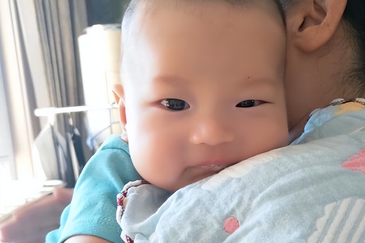 十个月奶量减少如何成功追奶,满月后如何追奶最快最有效