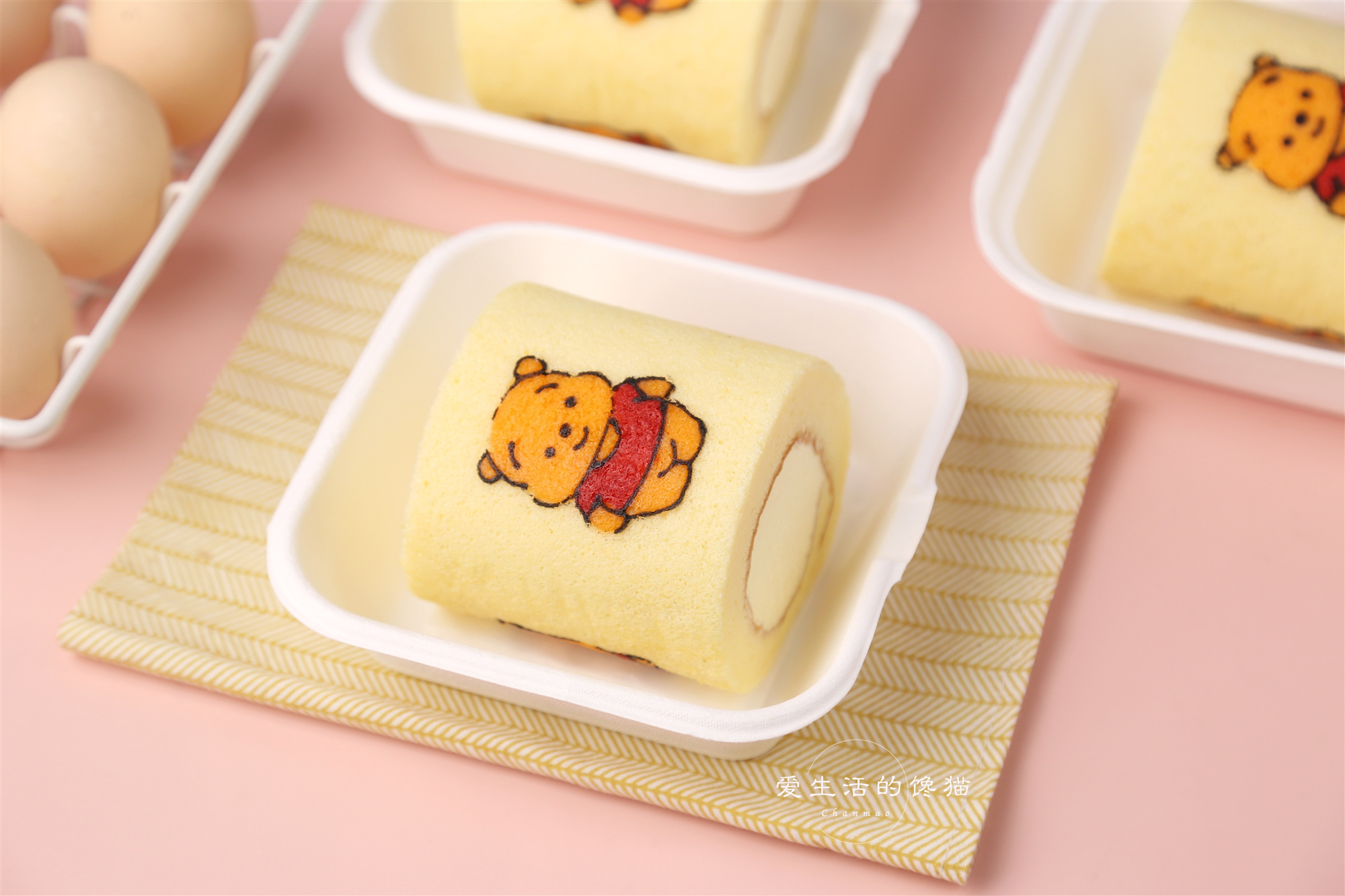 超可爱！！小熊维尼蛋糕卷，软萌好吃，入口即化