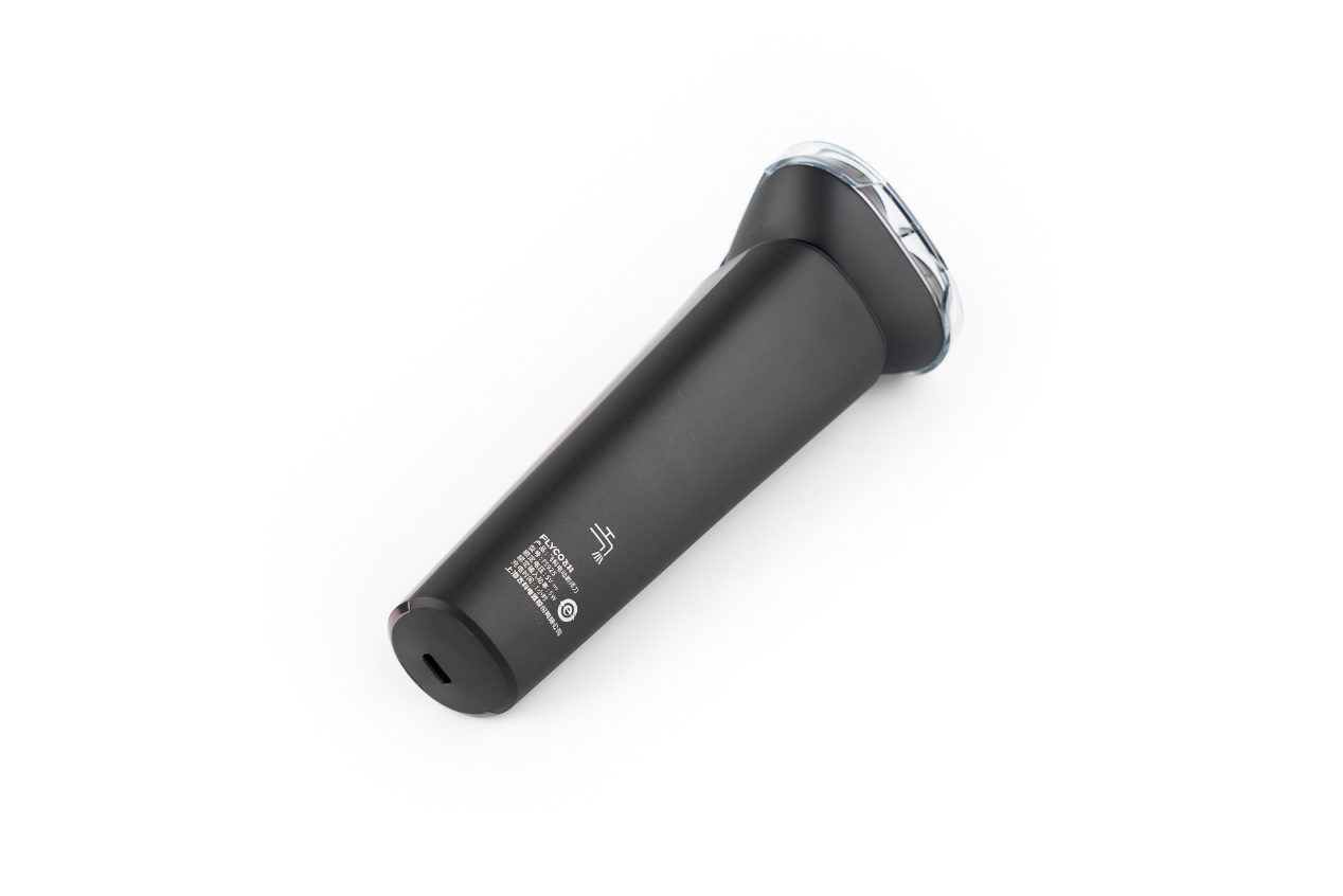 飞科感应剃须刀fs925怎么拆卸电池,飞科fs925剃须刀如何进行刀头清洗