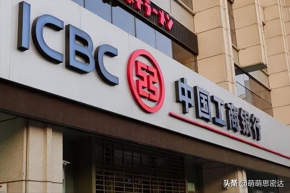 无所不能黑卡有多牛,全球唯一千亿额度黑卡