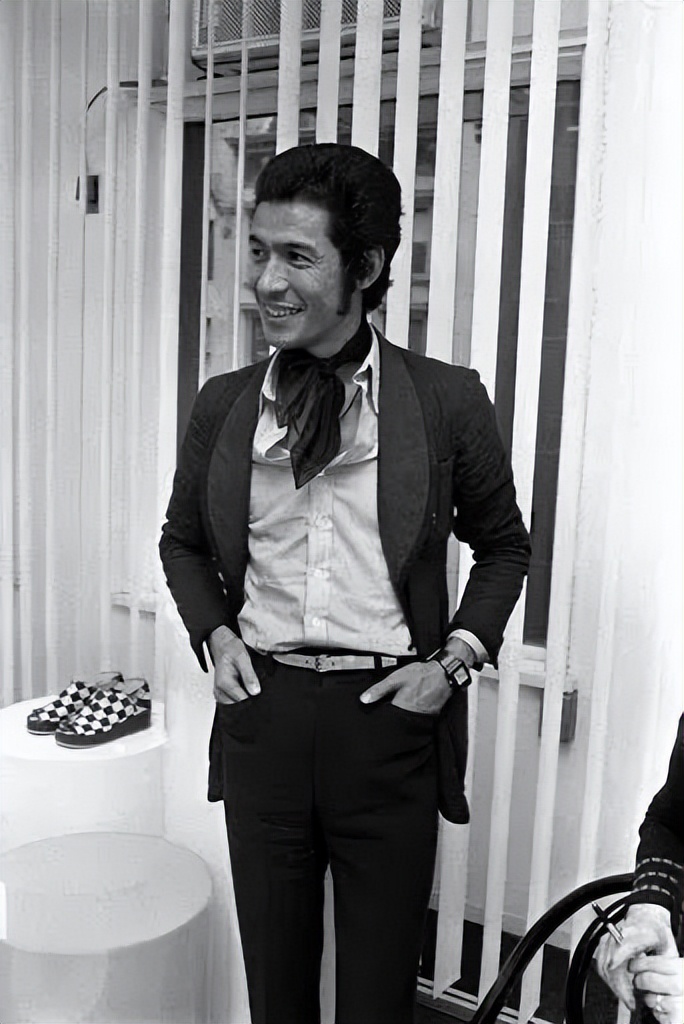 日本设计师三宅一生经典语录,日本顶级三宅一生设计