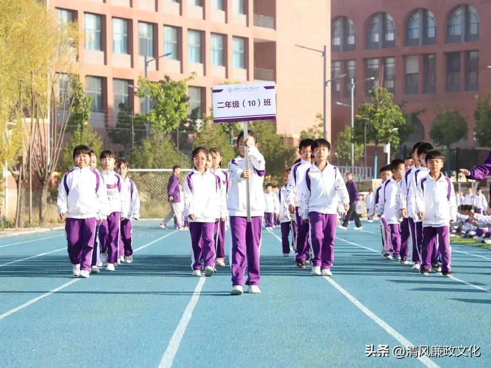 扬体育精神展学子风采,小学运动会弘扬体育精神