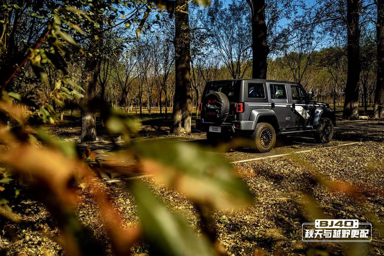 bj40新款越野版最新消息,越野性能更强悍短轴bj40配置曝光