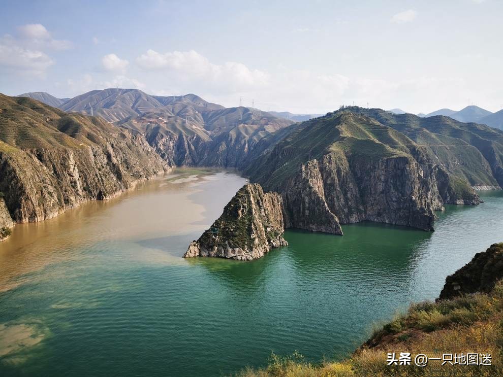 地市县三个区划都叫一个名，而且还挤在了一起，全国仅有2个