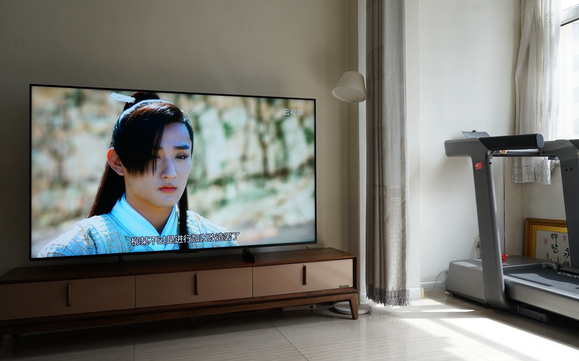 tclminiled和三星miniled哪个好,tclx11qd-miniled电视测评