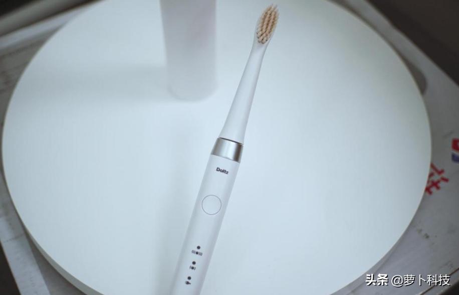 usmile电动牙刷和飞利浦电动牙刷,usmile电动牙刷和小米电动牙刷
