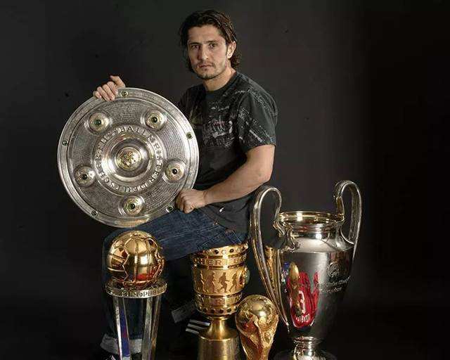 足坛卡家军阵容,当今足坛最具有攻击性的阵容