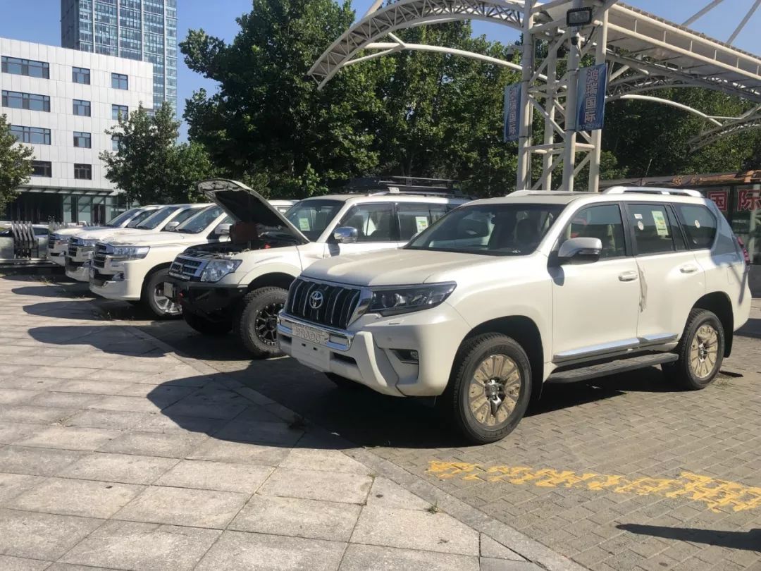 天津港的*口车进**，为啥打6折销售都没人买？内行人说出了2个原因