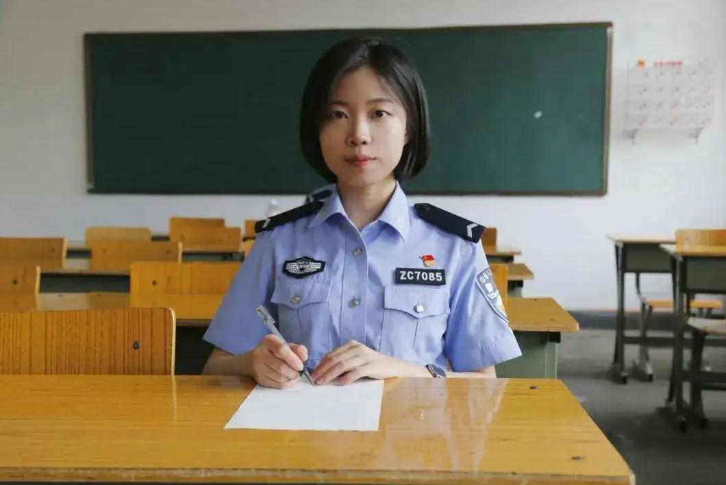 警察事业编和行政编的工资待遇,警察怎么区分行政编和事业编