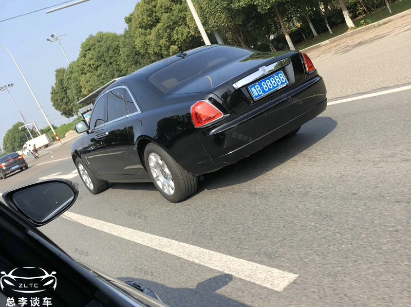 浙江车牌88888是哪些人的车,浙江88888牌照都挂在什么车上