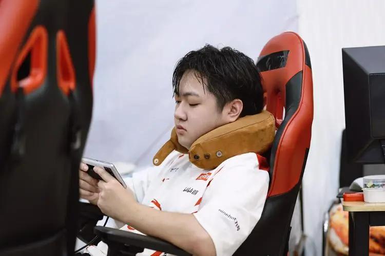 dyg和estar抢主场,dyg打estar谁赢了