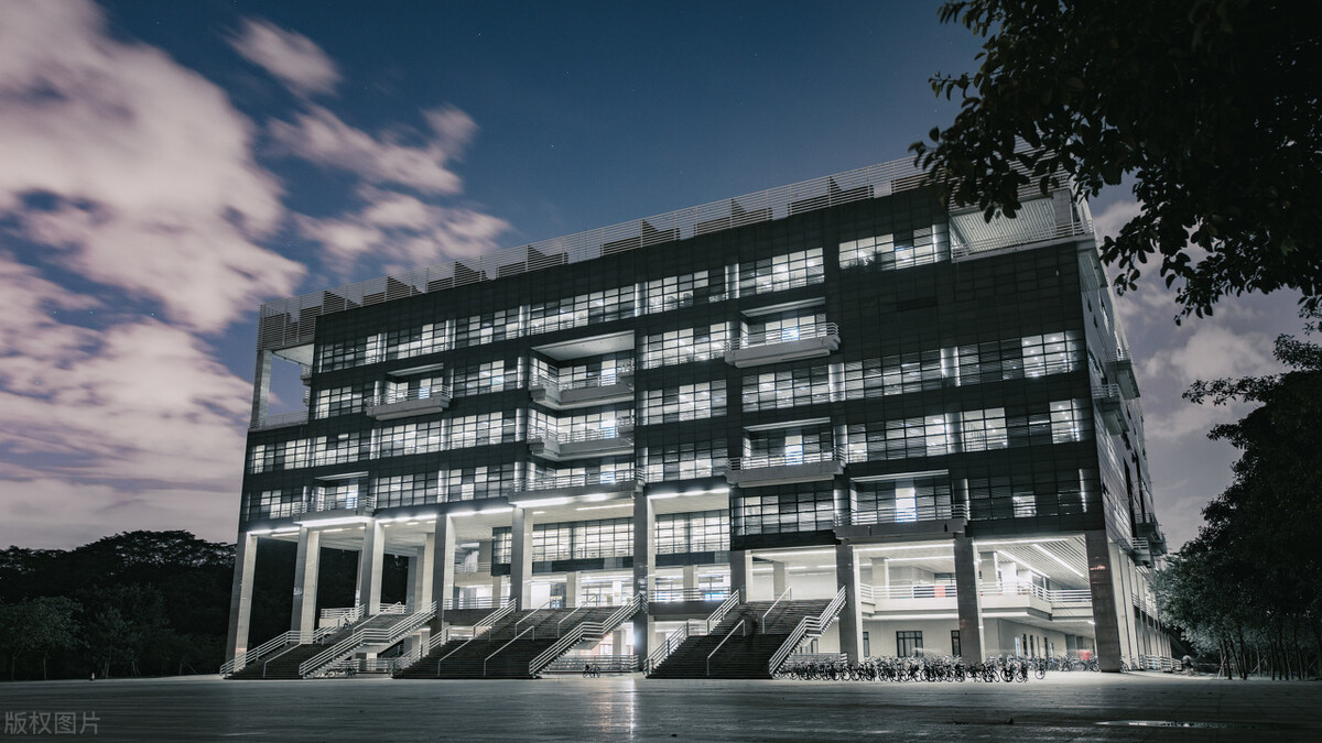 自动化专业课程难吗，就业如何，该专业排名前20的高校是？